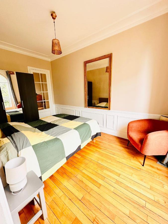 Cosy Appartement Avec Vue Tour Eiffel Paris Extérieur photo